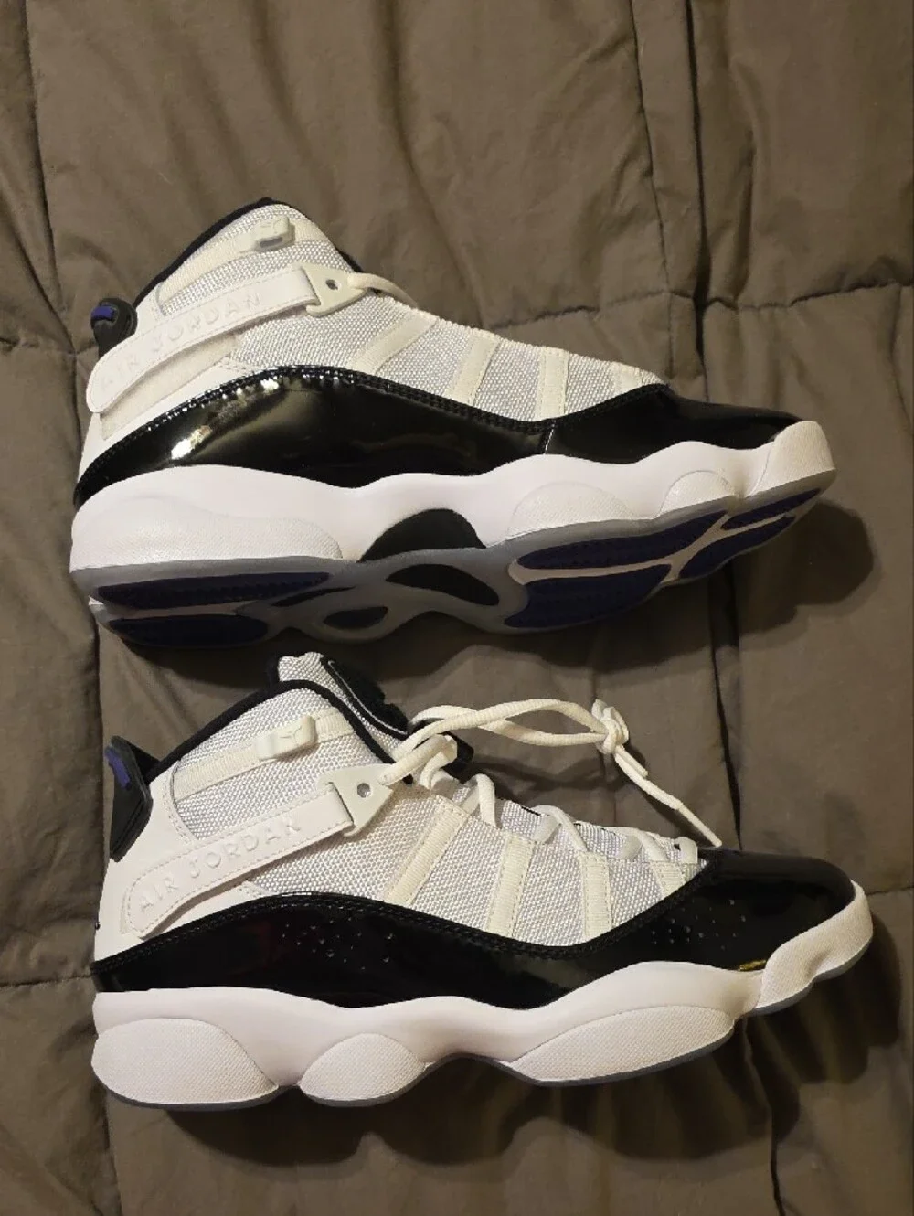 Nike Jordan Men's Air Jordan Six Rings White & Black & Concord Basketball Shoes